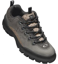 oakley shoes nail top low